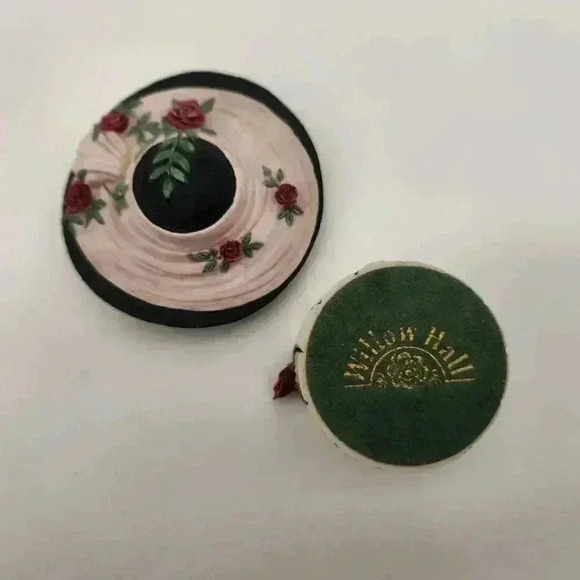 Willow Hall Agatha Trinket Box Victorian Ladies Hat On Hatbox Roses Boho Vintage - Picture 4 of 9